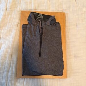 Greyson Men’s Long Sleeve Half-Zip Pullover in Heather Gray with Black Trim